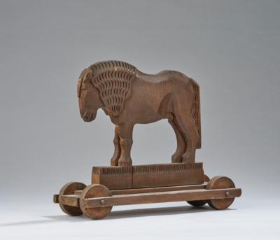 A toy horse on wheels, in the manner of Franz Barwig - Jugendstil and 20th Century Arts and Crafts