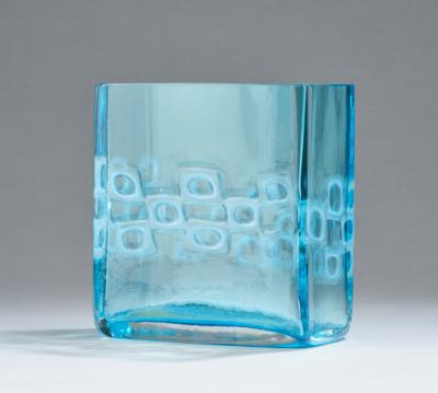A cubic vase from the “Vasarely” series, designed by Angelo Barovier, 1969, executed by Barovier & Toso, Murano - Jugendstil e arte applicata del XX secolo