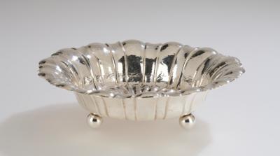 A silver tray, Vienna, as of May 1922 - Jugendstil and 20th Century Arts and Crafts