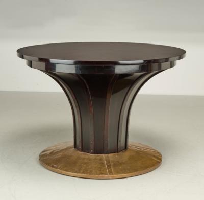 A large table, cf Otto Prutscher’s design for Café Lurion, 1914, model number 8350 C/r, Gebrüder Thonet, Vienna - Secese a umění 20. století