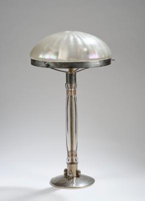 A high table and fireplace lamp, with iridescent lamp shade, c. 1900 - Jugendstil e arte applicata del XX secolo