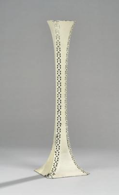Josef Hoffmann and Koloman Moser, a tall flower vase, model number 1475, “gadrooned floral pattern”, Wiener Werkstätte, 1909 - Jugendstil e arte applicata del XX secolo