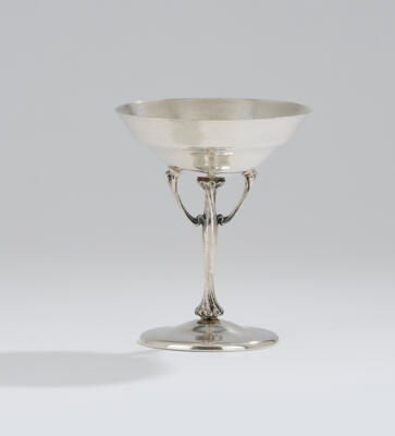 Karl Gross (Germany, 1869-1934), a silver champagne saucer, designed in around 1899, executed by Gebrüder Kühn, Schwäbisch Gmünd - Jugendstil e arte applicata del XX secolo