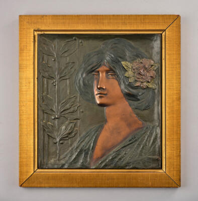 Kupferrelief mit Frauenporträt im Profil, um 1900/20 - Jugendstil & Angewandte Kunst des 20. Jahrhunderts