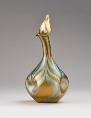 Vase in Form eines Rosenspreggefäßes, Johann Lötz Witwe, Klostermühle, 1898/1900 - Jugendstil & Angewandte Kunst des 20. Jahrhunderts