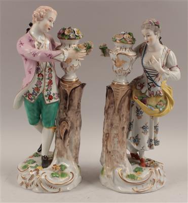 Dame und Herr mit Blumenvase, - Antiques