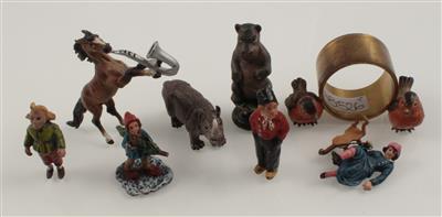 Pferd mit Saxophon, Nashorn, Nilpferd, Serviettenring mit 2 Vögel, 4 Figuren, - Antiques