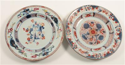 2 Imari-Teller, - Antiques