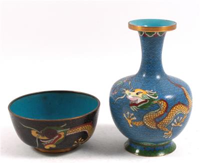 Cloisonné-Vase und Schale, - Antiquitäten