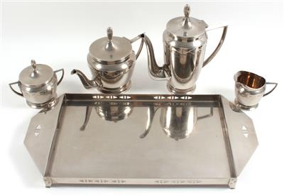 1 Tee-, 1 Kaffeekanne, 1 Gießer, 1 Zuckerdose mit Deckel, 1 Presentoir, - Antiques