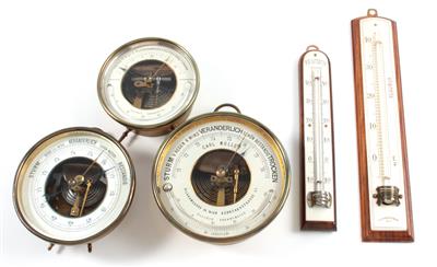 Zwei Thermometer und drei Barometer - Starožitnosti