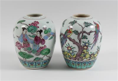 1 Paar Famille rose Vasen, - Antiques