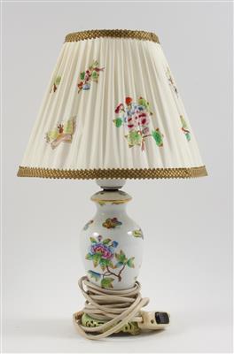 Tischlampe mit originalem Lampenschirm, - Antiquitäten