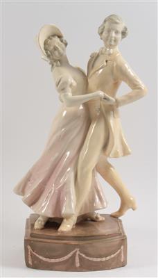 Tanzendes Paar im Biedermeierkostüm, - Antiquitäten