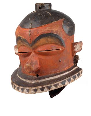 Ost-Pende, DR Kongo: Eine 'Giphogo'-Häuptlings-Maske. - Antiquitäten