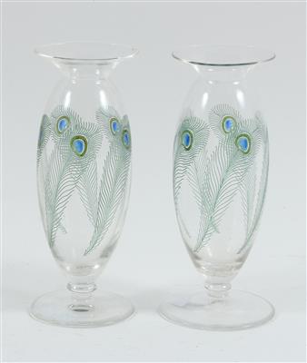 Paar Vasen mit Pfauenfedern, - Starožitnosti