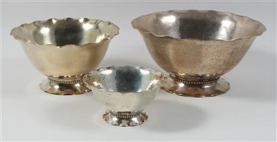 Garnitur von 3 schwedischen Silberschalen, - Antiquitäten