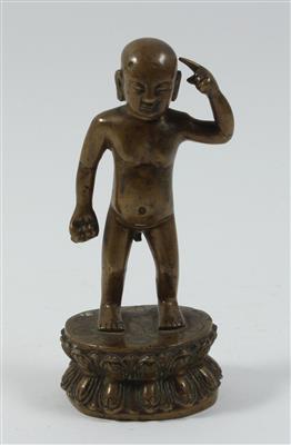 Bronzefigur des Buddha Shakyamuni als Kind - Antiques