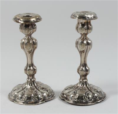 Paar schwedische Silber Kerzenleuchter, - Antiquitäten
