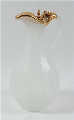 Alabasterglas Kanne mit vergoldeter Metallmontierung, - Antiquitäten
