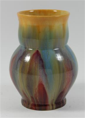 Vase - Antiques