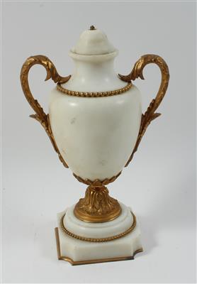 Vase, - Antiquariato