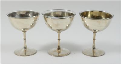 3 Sheffielder Silber Eisschalen mit Glaseinsatz, - Sommerauktion - Antiquitäten