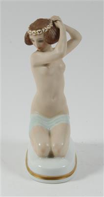 A. Caasmann, Mädchenfigur "Ariadne", - Sommerauktion - Antiquitäten