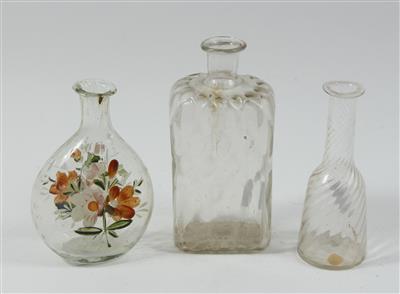 Flachglasflasche, - Sommerauktion - Antiquitäten
