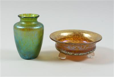 Kleine Vase und Schälchen auf Kugelfüßen, - Summer-auction