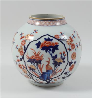 Vase - Summer-auction