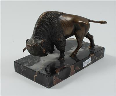 Bison, - Summer-auction