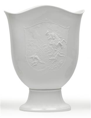 Vase mit Jagdszenen, - Summer-auction