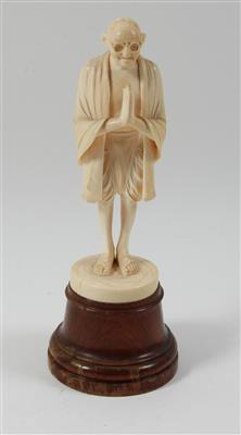 Figur des Mahatma Gandhi, - Sommerauktion - Antiquitäten