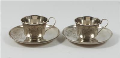 2 Moskauer Silber Tassen mit Untertassen, - Antiques