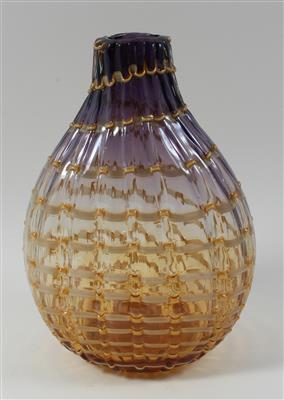 Vase, - Antiques