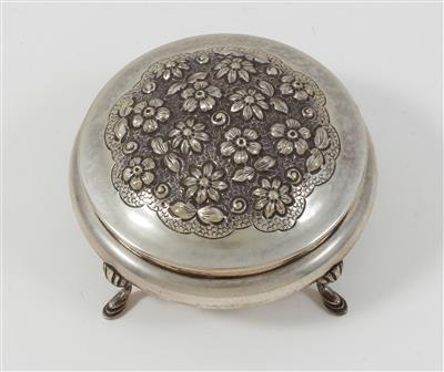 Portugiesische Silber Deckeldose mit Innenvergoldung, - Antiques