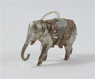 Christbaumschmuck: Elefant, - Antiquitäten Unter dem Weihnachtsbaum  19.12.2016 - Erzielter Preis: EUR 240 - Dorotheum