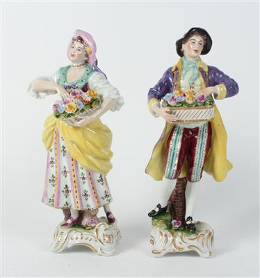 Frau und Mann mit Blumenkörben, - Antiquitäten