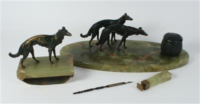 Jugendstil-Tintenzeug, Löschwiege mit Windhunden, - Saisoneröffnung - Antiquitäten