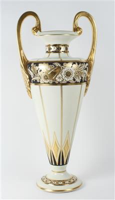 Henkelvase, - Antiquariato