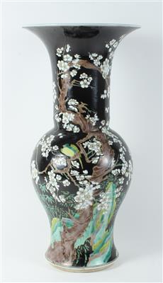 Famille noir Vase, - Antiquariato