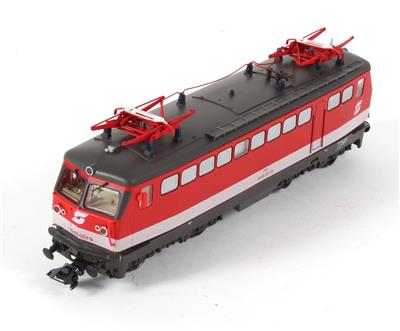 Konvolut Klein Modellbahn H0: - Model railroads and toys