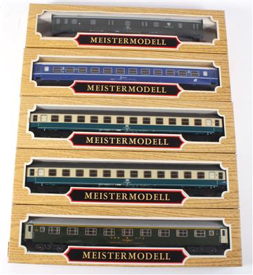 Konvolut Liliput H0: - Model railroads and toys