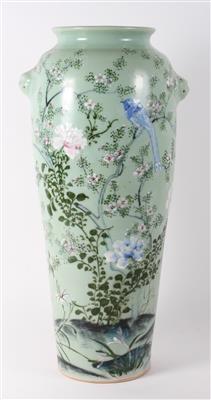 Seladon glasierte Vase, - Porcelán