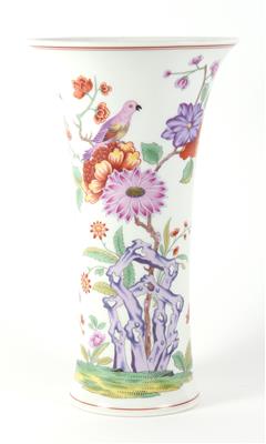 Vase mit "Dubsky-Dekor", - Antiquitäten