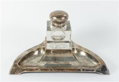 Wiener Silber Federablage mit Tintenfaß, - Antiques