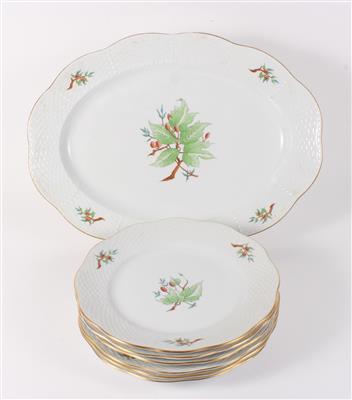 6 Dessertteller, 1 ovale Platte, - Antiques