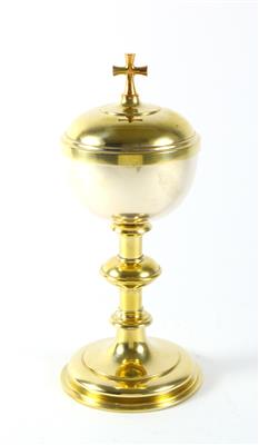 Ziborium mit Silberkuppa, Metallfuß und Steckdeckel, - Antiquariato