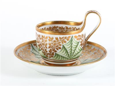 Dessin-Tasse mit Dessin-Untertasse, - Antiques